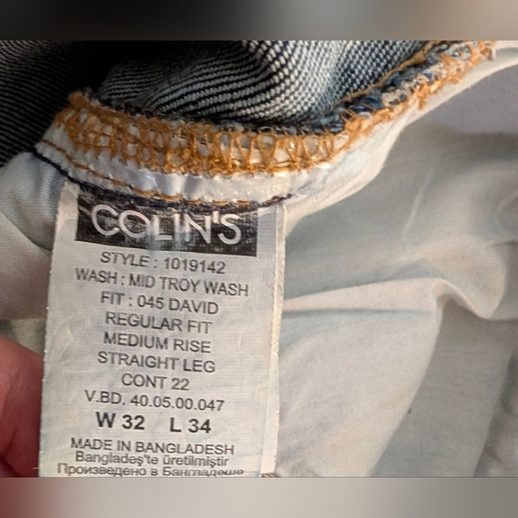 Blue Slim Jeans with Natural Wear Patterns - Picture 3 of 4